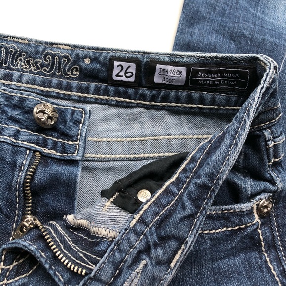 Miss Me Distressed Boot Cut Jeans Size 26 - Picture 6 of 7